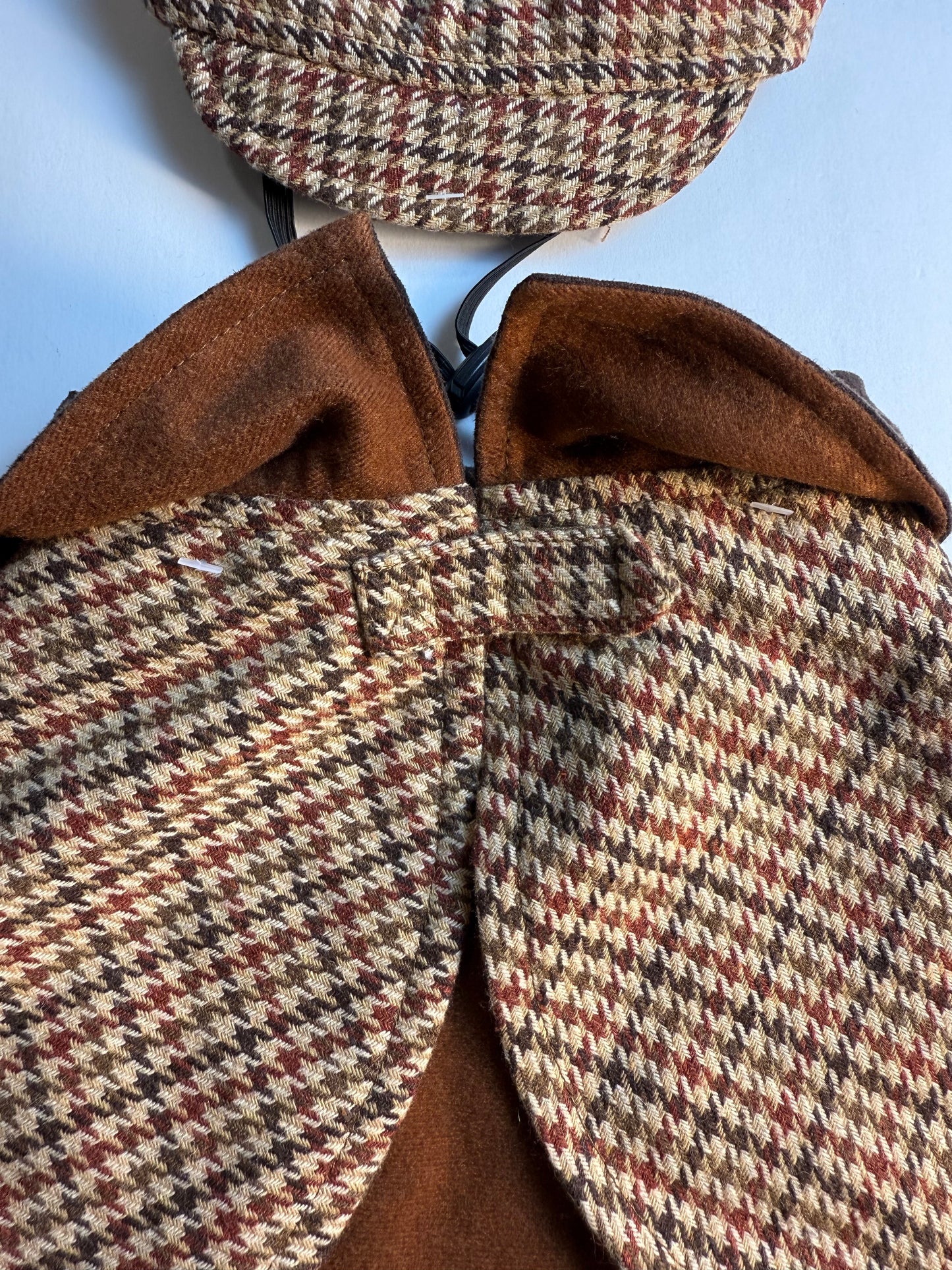 Reversible Classic Capelet