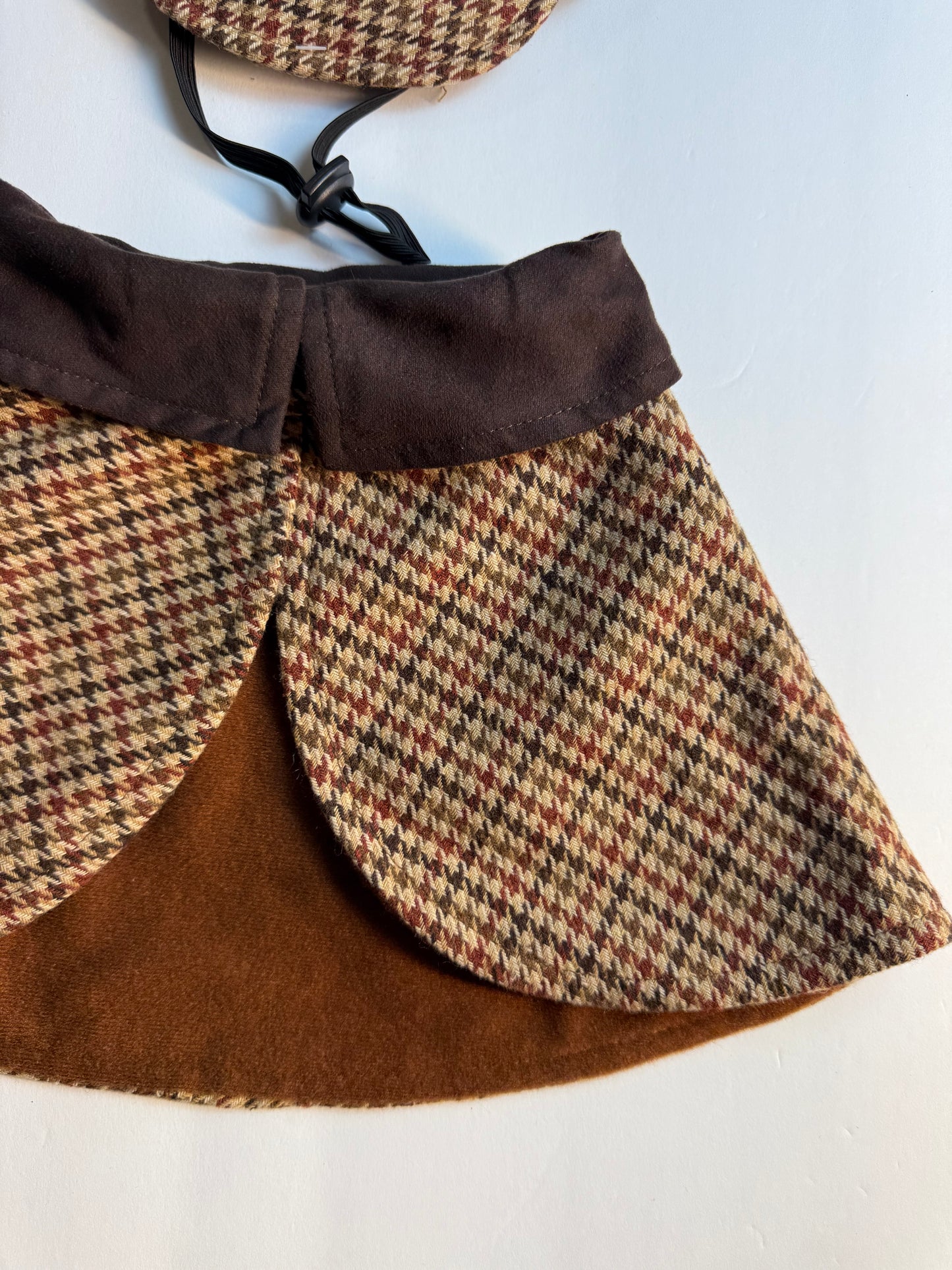 Reversible Classic Capelet