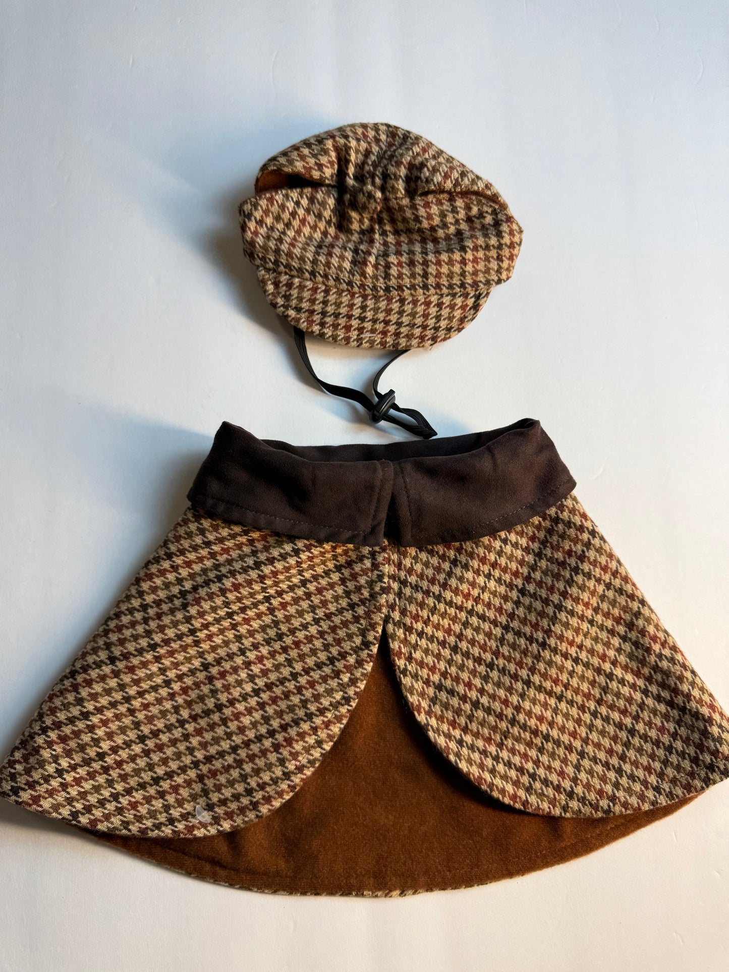 Reversible Classic Capelet