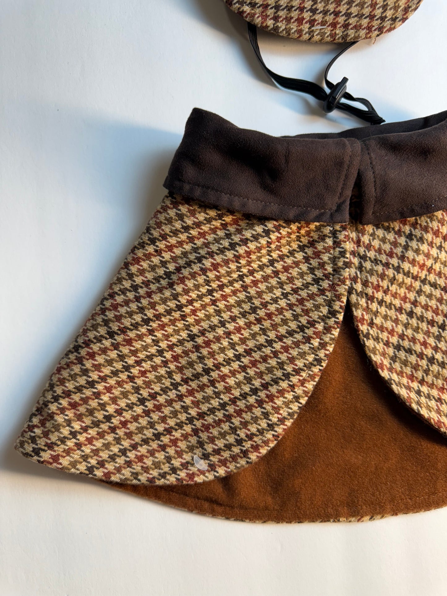 Reversible Classic Capelet